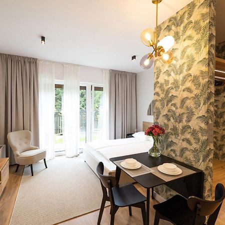 B85 Suites Varsovia Exterior foto