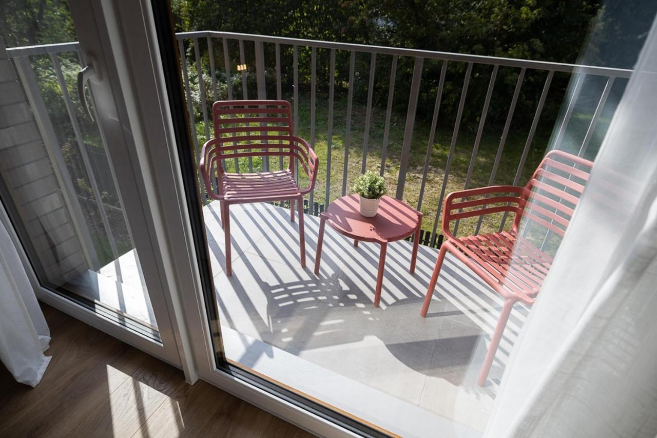 B85 Suites Varsovia Exterior foto