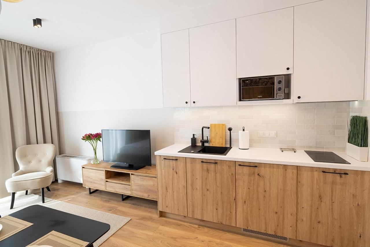 B85 Suites Varsovia Exterior foto