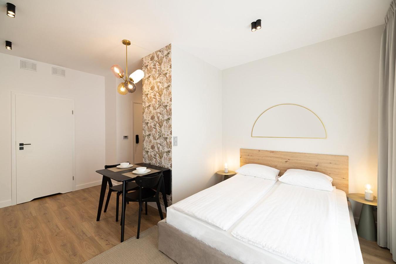 B85 Suites Varsovia Exterior foto