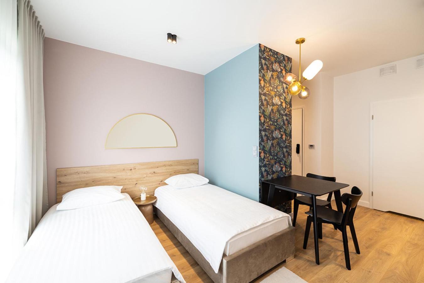 B85 Suites Varsovia Exterior foto